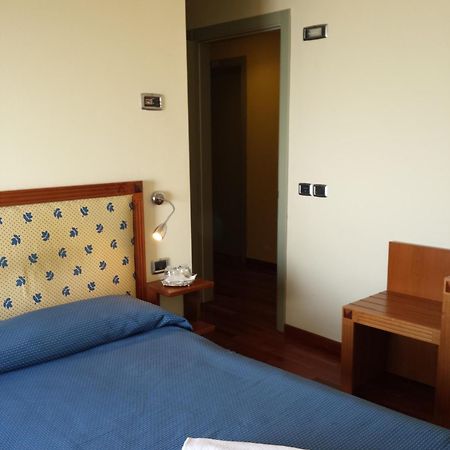 Hotel Il Castellaccio Piccione Cameră foto